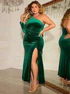 1fddc295a58340f09072b5a6a76b7240-Max