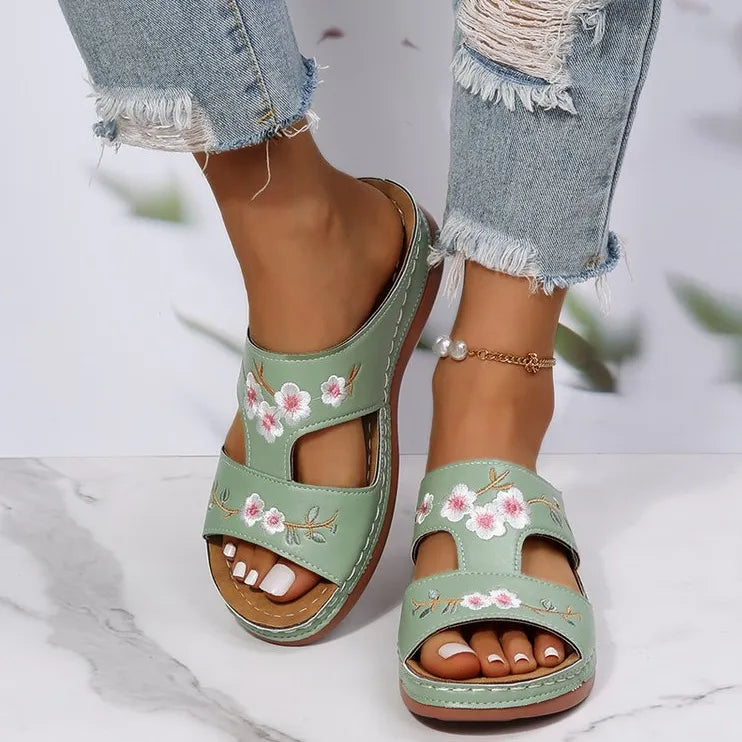 8f8471f70a5d4453967a4b49afc736c9-Max-Origin