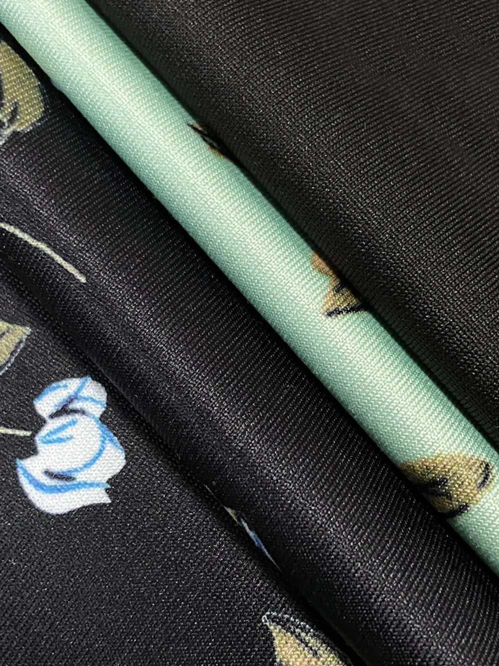 be9f689e-e97c-4eaa-80f8-33a55abedeed-Max